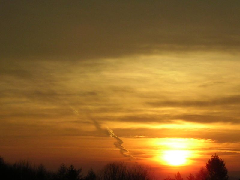 800px-Sonnenaufgang_mit_As.jpg